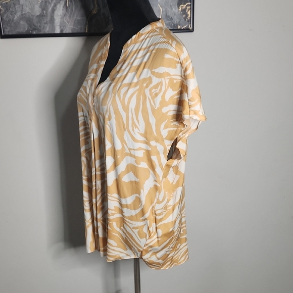 RACHEL Rachel Roy Mustard and White Zebra Print Blouse Size L - Picture 5 of 7